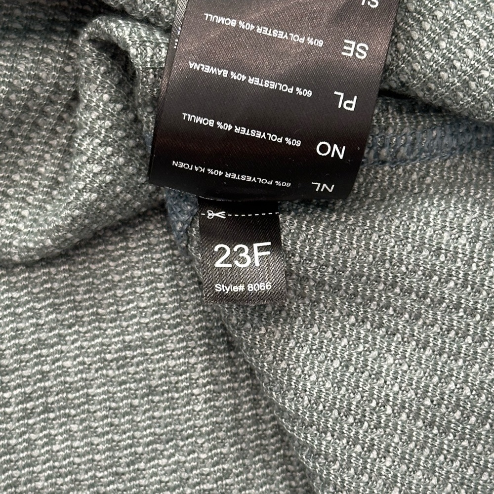 Kuhl Petra Turtleneck in Green Size Medium - Picture 8 of 14